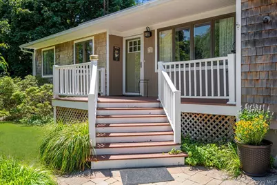 10 Strawberry Lane, Shelter Island, NY 11964 - Photo 6