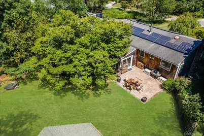 10 Strawberry Lane, Shelter Island, NY 11964 - Photo 28