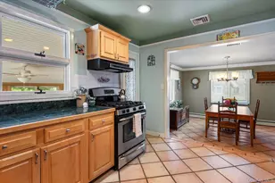 10 Strawberry Ln, Shelter Island, NY 11964 - Photo 10