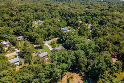 10 Strawberry Lane, Shelter Island, NY 11964 - Photo 34