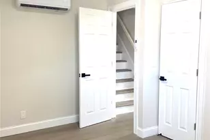 232 Nassau Ave, Freeport, NY 11520 - Photo 16