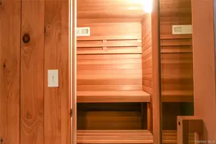 8 Willow Dr, Red Hook, NY 12571 - Photo 6