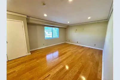 138 N Pointe Circle #138, Coram, NY 11727 - Photo 2