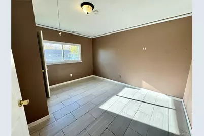 138 N Pointe Circle #138, Coram, NY 11727 - Photo 6