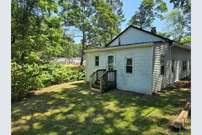 29 Bell Avenue, Aquebogue, NY 11931 - Photo 16