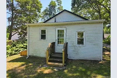 29 Bell Avenue, Aquebogue, NY 11931 - Photo 14