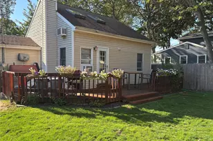 1529 Carl Ave, Holbrook, NY 11741 - Photo 24