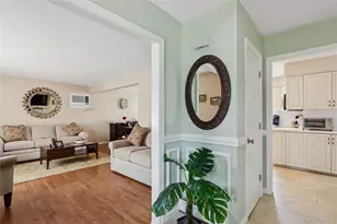 7 Mark Ln, Farmingville, NY 11738 - Photo 8