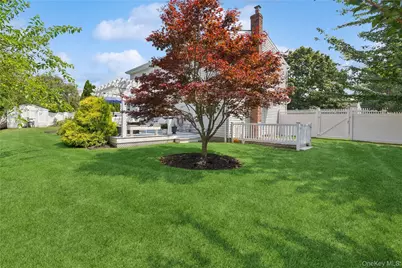 7 Mark Lane, Farmingville, NY 11738 - Photo 26