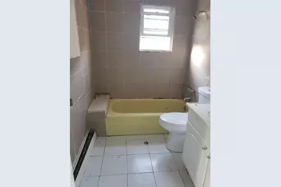 77 Virginia Avenue, Hempstead, NY 11550 - Photo 8