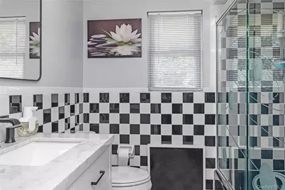 1983 Dutch Broadway, Elmont, NY 11003 - Photo 14