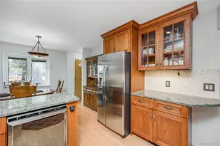 15 Stewart Ave, Garden City, NY 11530 - Photo 16