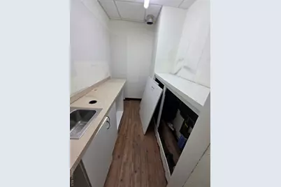 218-14 Northern Blvd #104, Bayside, NY 11361 - Photo 6