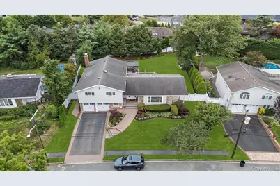 308 Sunset Boulevard, Massapequa, NY 11758 - Photo 36