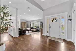 308 Sunset Blvd, Massapequa, NY 11758 - Photo 8
