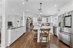 308 Sunset Blvd, Massapequa, NY 11758 - Photo 14