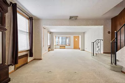 7214 72 Place, Glendale, NY 11385 - Photo 10