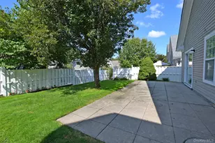 11 Ethan Cir, Middle Island, NY 11953 - Photo 44