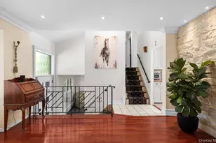 14 John Dr, Old Bethpage, NY 11804 - Photo 8