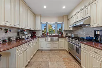 4 Marisa Court #4A, Bronx, NY 10465 - Photo 12