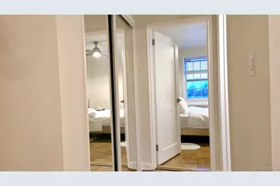220 Pelham Road #3L, New Rochelle, NY 10805 - Photo 14