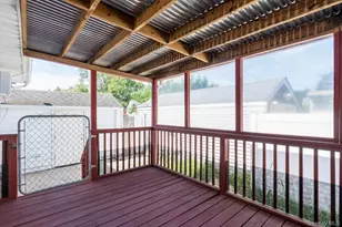 1459 Prospect Ave, East Meadow, NY 11554 - Photo 24