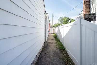 1459 Prospect Avenue, East Meadow, NY 11554 - Photo 26