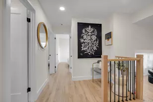 2001 Wellington Ct, Westbury, NY 11590 - Photo 10