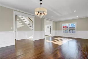 9 Hickory Rd, Bayville, NY 11709 - Photo 8