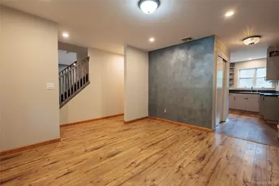 14 Hill Road, Saint James, NY 11780 - Photo 8