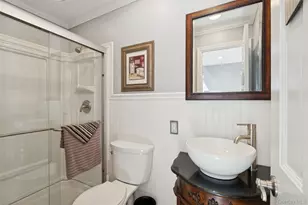 6 Hilltop Dr, Syosset, NY 11791 - Photo 20