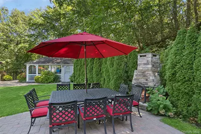 6 Hilltop Drive, Syosset, NY 11791 - Photo 44