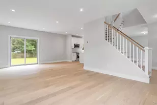 5 B Fanning Ave, Hampton Bays, NY 11946 - Photo 10