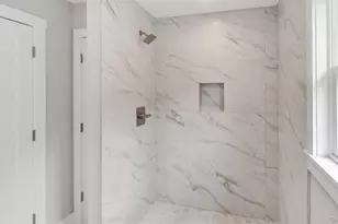 5 B Fanning Ave, Hampton Bays, NY 11946 - Photo 30