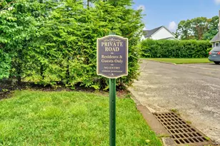 5 B Fanning Ave, Hampton Bays, NY 11946 - Photo 34