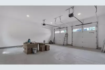 5B Fanning Avenue, Hampton Bays, NY 11946 - Photo 34