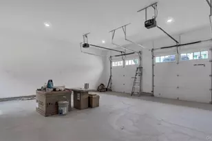 5 B Fanning Ave, Hampton Bays, NY 11946 - Photo 34