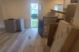 121 Woodland Dr, Mastic Beach, NY 11951 - Photo 4