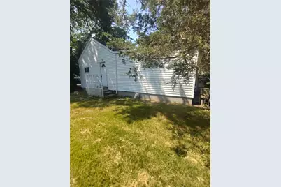 121 Woodland Drive, Mastic Beach, NY 11951 - Photo 10