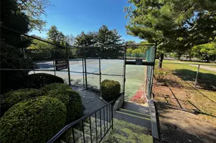 77 Richmond Blvd, Ronkonkoma, NY 11779 - Photo 28