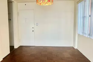 6120 Grand Central Pkwy, Forest Hills, NY 11375 - Photo 4