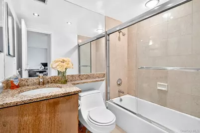 2287 Johnson Avenue #10B, Bronx, NY 10463 - Photo 12