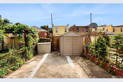 1570 Colden Avenue, Bronx, NY 10462 - Photo 8