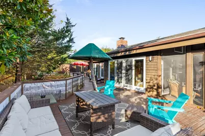 19 Crescent Avenue, Seaview, NY 11770 - Photo 2