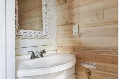 19 Crescent Avenue, Seaview, NY 11770 - Photo 30