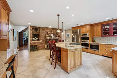 11 Old Phillips Hill Road, New City, NY 10956 - Photo 8