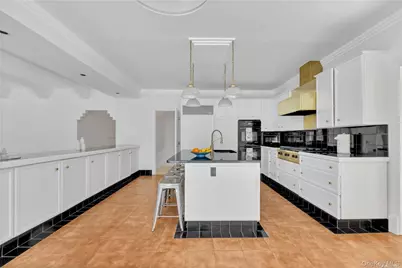 170 Northside Drive, Sag Harbor, NY 11963 - Photo 18