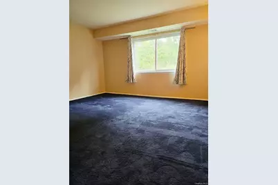 198 Pointe Circle North #198, Coram, NY 11727 - Photo 14