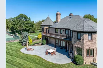 2 Sunset Drive, Saint James, NY 11780 - Photo 4