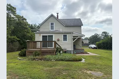 184 Mount Vernon Ave., Medford, NY 11763 - Photo 6